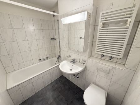 Wohnen im Grünen, nahe Bahnhof Lenzburg - Foto 3