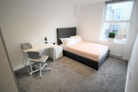 Flat 1, 55 Clarendon Road, LS2 9NZ, Leeds - Photo 4