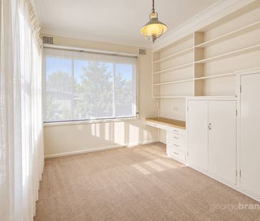 Prized Wamberal Address with 180° Ocean Views - Photo 6