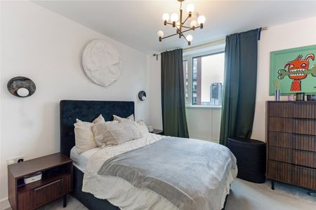 Poplar High Street, London, E14 flat to rent - Photo 4