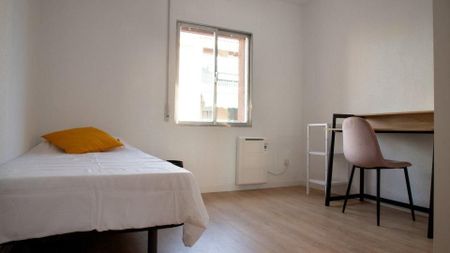 Apartamento de alquiler en Palomeras Sureste - Photo 3