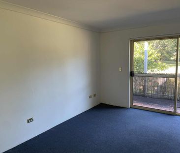 Castle Hill - Photo 1