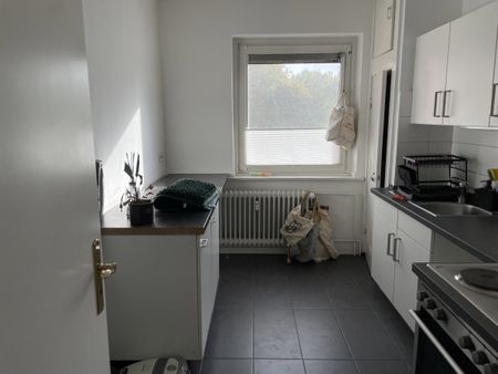 2,5- Zimmer-Wohnung in Hamburg-Hamm (Ebelingplatz 1) - Photo 5