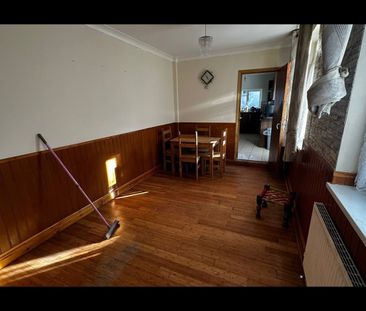 Room in a Shared House, Hazelbury Crescent, LU1 - Photo 2