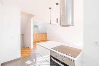 APARTAMENTO T2+1 NA AV ESTADOS UNIDOS DA AMÉRICA - LISBOA