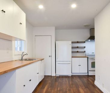 For Lease - 181 Penn Avenue Unit# Main, Newmarket, Ontario - Photo 6