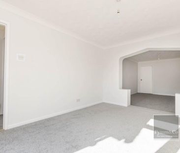 2 bedroom semi-detached house to rent - Photo 2