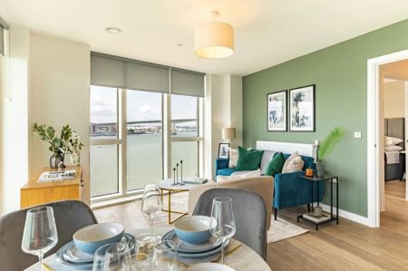 2 bedroom apartment to rent - Photo 3