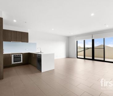 Luxury Penthouse Living! - Photo 6
