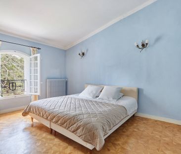 Maison à louer - Aix-en-Provence 6 pièces de 265 m² - Photo 4