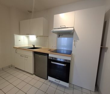 Location Appartement 2 pièces 55m² VICHY 03200 - Photo 3