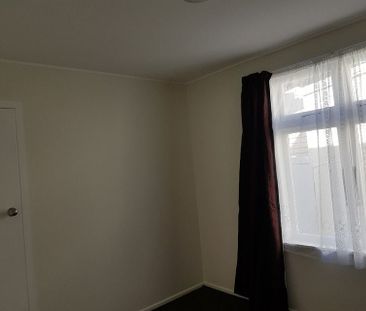 Kilbirnie Central Neat and Tidy 3brm - Photo 3