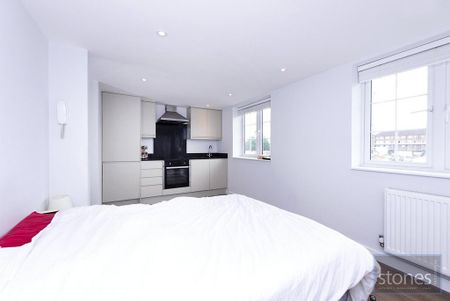 Property to rent - Photo 2