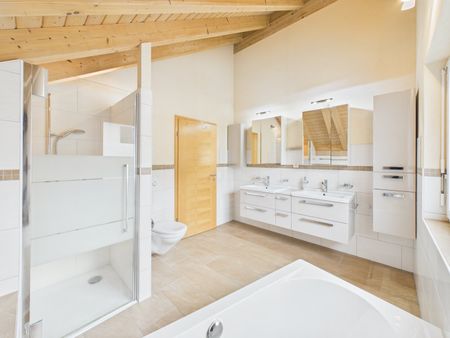 Ein Haus mit Charakter. Ein Ausblick zum Bleiben. - Photo 4