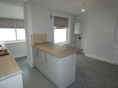 Fairfield Road - Photo 4