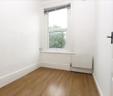 4 bedroom house to rent - Photo 3