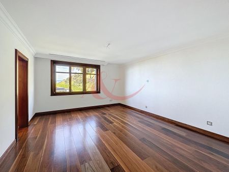 Appartement d'exception de 5,5 pièces avec vue imprenable sur le lac - Photo 2
