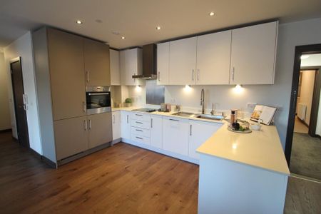 2 bedroom apartment to rent - Photo 5