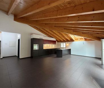 Appartamento moderno di 4,5 locali immerso nel verde a Cadro - Photo 1