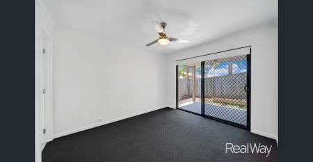 Spacious Family Living in Tranquil Augustine Heights Estate - Photo 4