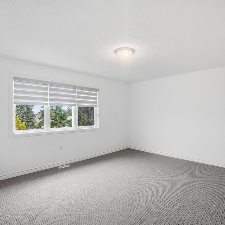 For Lease - 9 Mclean Avenue, Collingwood, Ontario - Photo 1