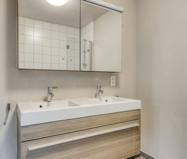 Appartement te huur in Gent voor € 925 met 2 slaapkamers - Photo 4
