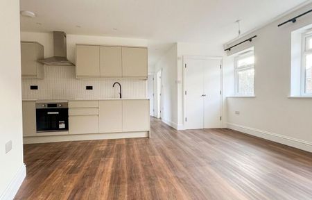 2 bedroom flat to rent - Photo 2