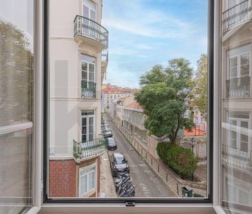 LISBOA, Lisbon - Photo 3