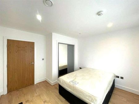 Pinner Road, Harrow, HA1 - Photo 2