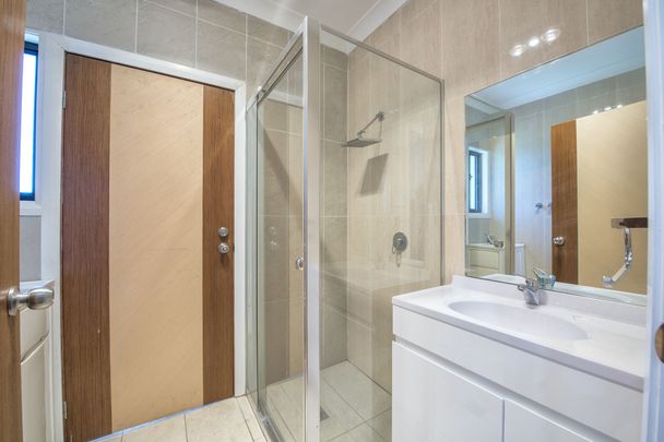 Convenient, Modern Granny Flat - Photo 1