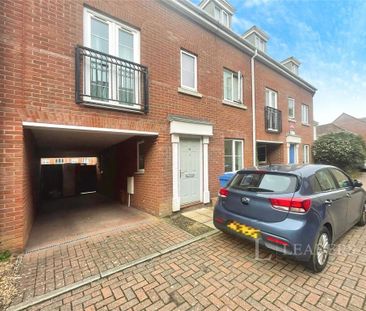 1 bedroom in a house share to rent - Photo 4