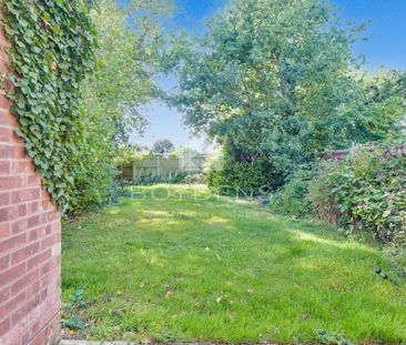 3 bedroom semi-detached house to rent - Photo 6