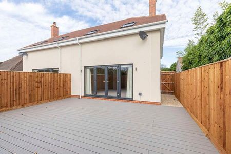 Springfield, Tewkesbury Road, Cheltenham, GL51 - Photo 5