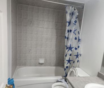 For Lease - 59 Rollingwood Drive, Brampton, Ontario - Photo 5