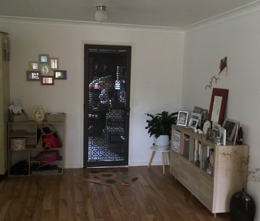 9 Baynes Street, Carindale, QLD - Photo 3