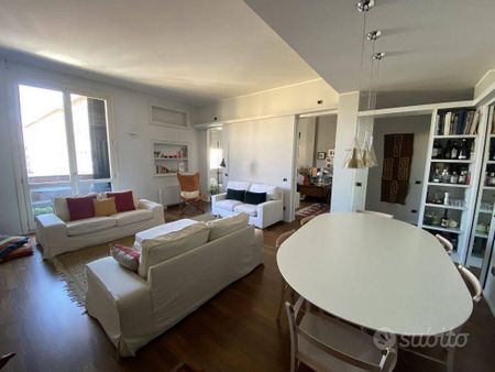 Appartamento di 190 m² con 4 locali e box auto a M - Photo 5