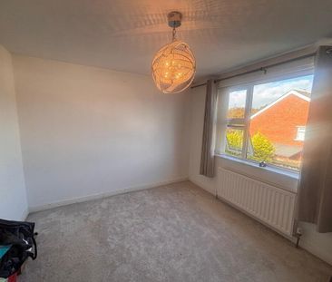 4 Sandyknowes Gardens, Newtownabbey, BT36 5DH - Photo 2