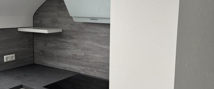 2 - Zimmer Dachgeschoss - Wohnung - Foto 1