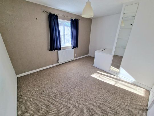 1 bedroom semi-detached house to rent - Photo 1