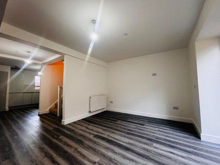 Queen Mary Avenue, Flat 5, Glasgow, Queens Park, G42 8DT - Photo 5