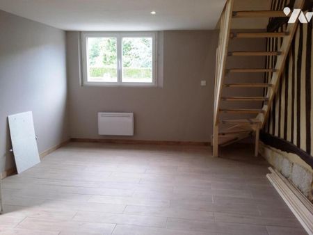 BELLE MAISON T4 RENOVEE PROXIMITE CENTRE LIVAROT DE 54 m² - Photo 4