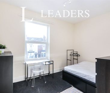 4 bedroom house to rent Charlotte Road, Sheffield, S1 - Photo 5