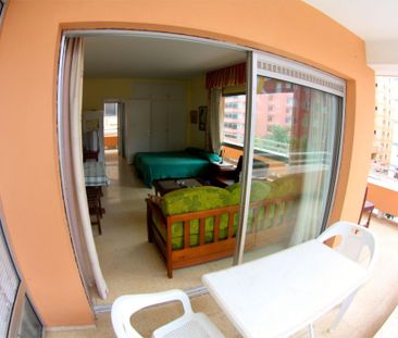 Apartamento de alquiler en Avenida Venezuela, 4, Zona Martiánez - Photo 3