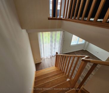 For Lease - 229 Danzatore Path, Oshawa, Ontario - Photo 5