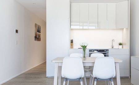 Expansive One Bedroom Suite | Bonus Room-sized Study - Photo 2