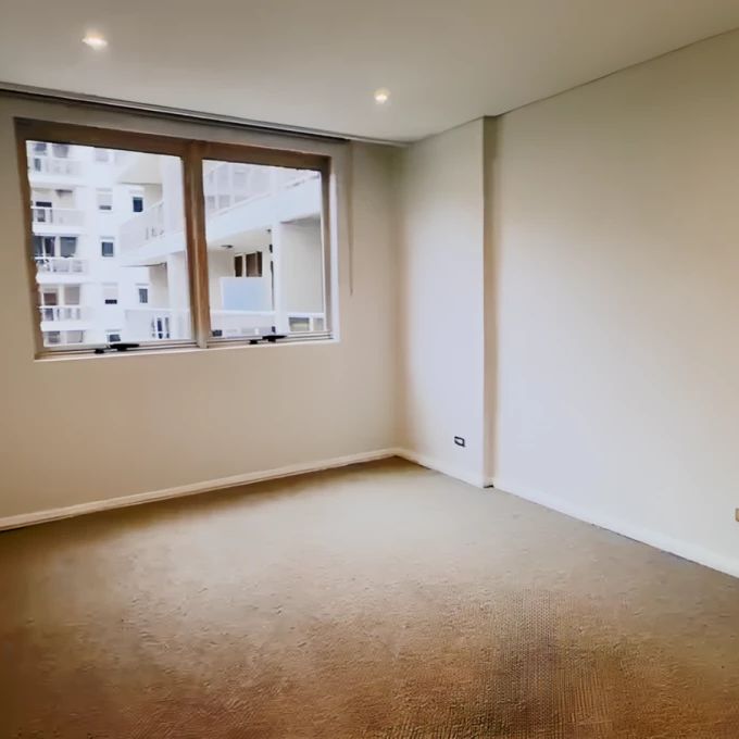 2 bed 2 bath - Photo 1