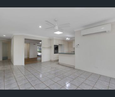 10 Coucal Close, Port Macquarie, NSW 2444 - Photo 2