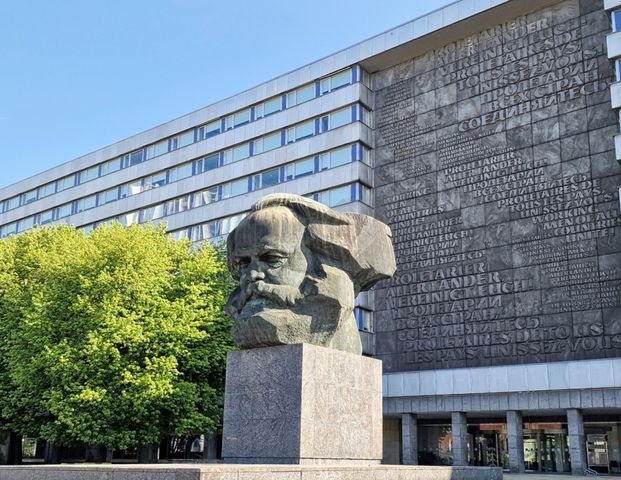 !! Jetzt zugreifen !! 3 Raum Whg. in C-Bernsdorf - ideal für WG oder Familie - Foto 1