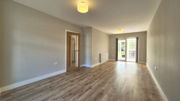 4 bedroom semi-detached house to rent - Photo 1