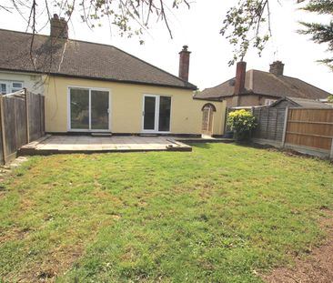Alton Gardens, Southend-on-Sea, Essex, SS2 6QU - Photo 1
